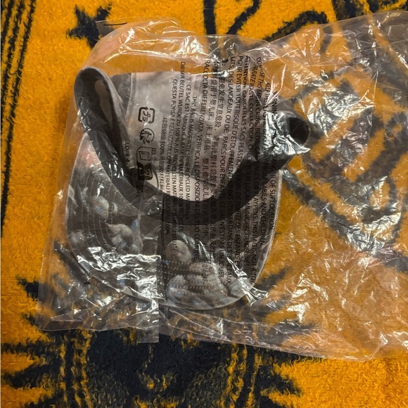 Supreme Frank Frazetta Box Logo Camp Cap - Black  - (Tried On By Seller) - Picture 2 of 2